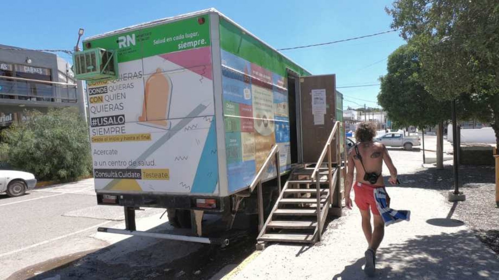 Qué tiene que hacer un turista si tiene síntomas de coronavirus en Las Grutas